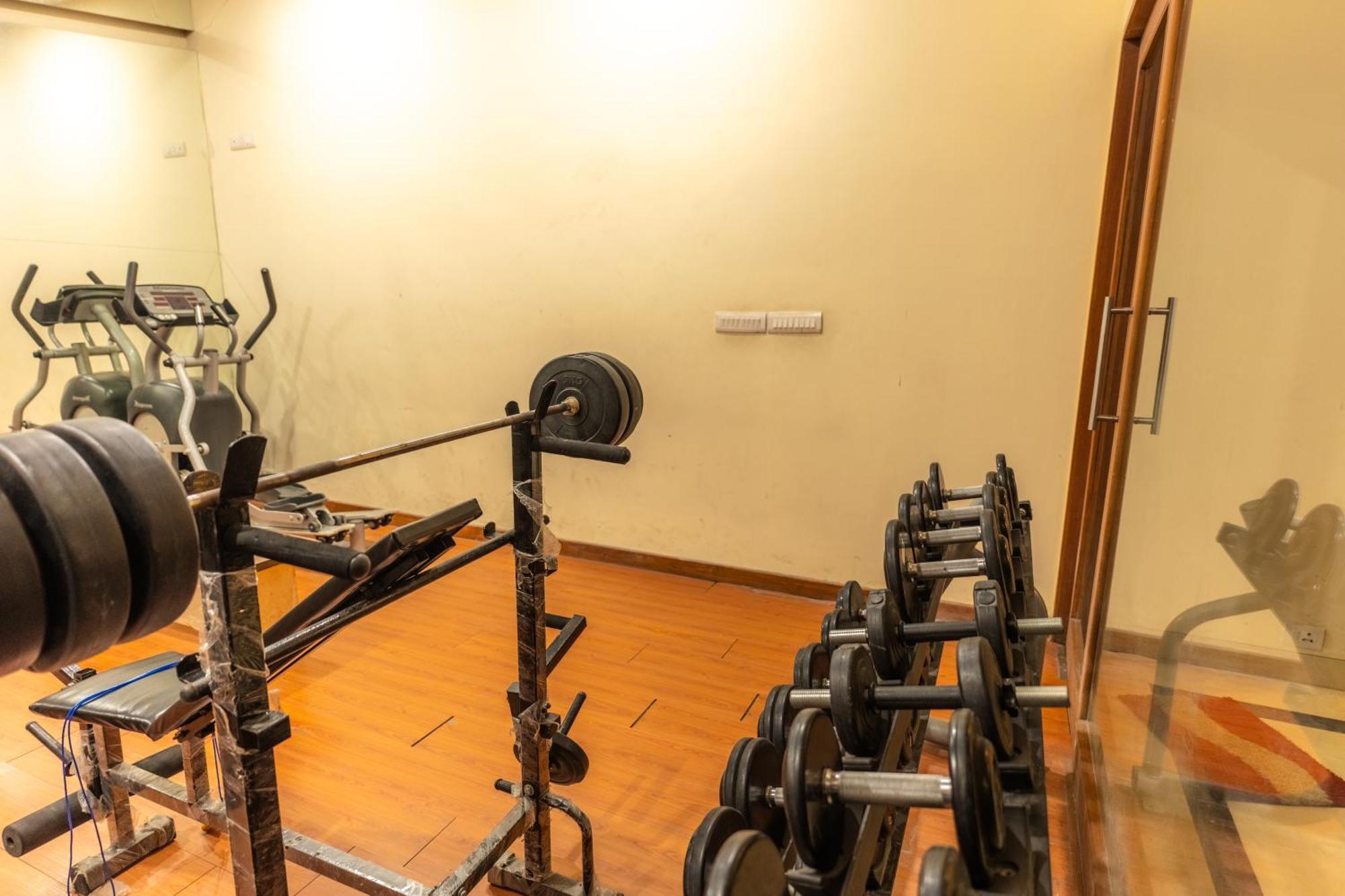 Hotel The Sky Imperial, Udajpur Zewnętrze zdjęcie